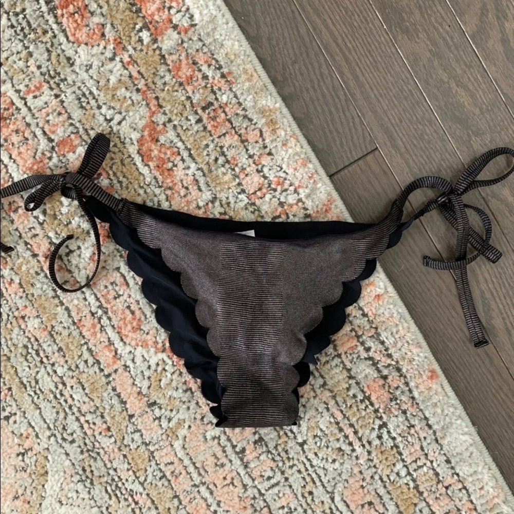 PILYQ cheeky bikini bottom